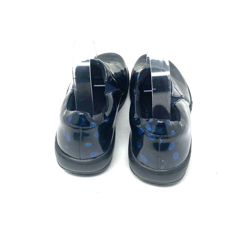 Spring Step Clogs - image 5